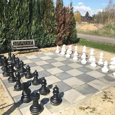 Aussergewoehnliche Wachstube Mit 3 Schlafraeumen Im Rittergut Leppersdorf Bei Radeberg *