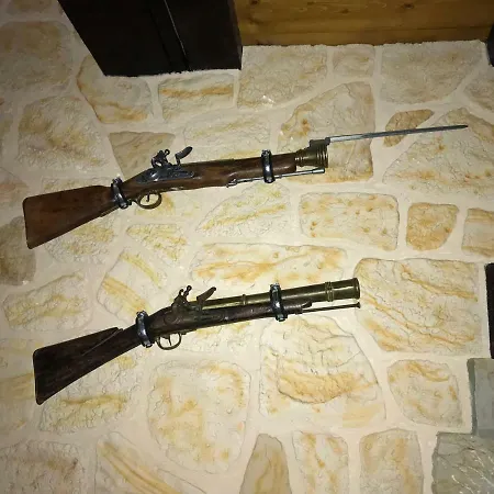 Aussergewoehnliche Wachstube Mit 3 Schlafraeumen Im Rittergut Leppersdorf Bei Radeberg Apartmán *
