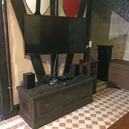 Apartmán Aussergewoehnliche Wachstube Mit 3 Schlafraeumen Im Rittergut Leppersdorf Bei Radeberg Wachau